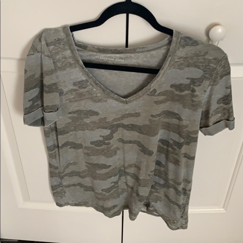 American Eagle Camo T shirt